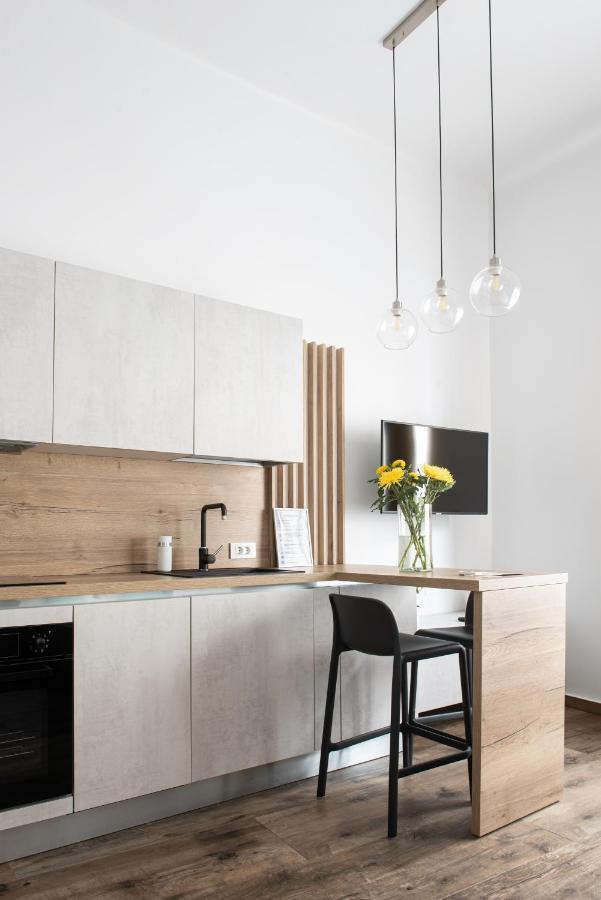 Ultracentral Studio Iuliu Maniu Appartement Cluj-Napoca Buitenkant foto