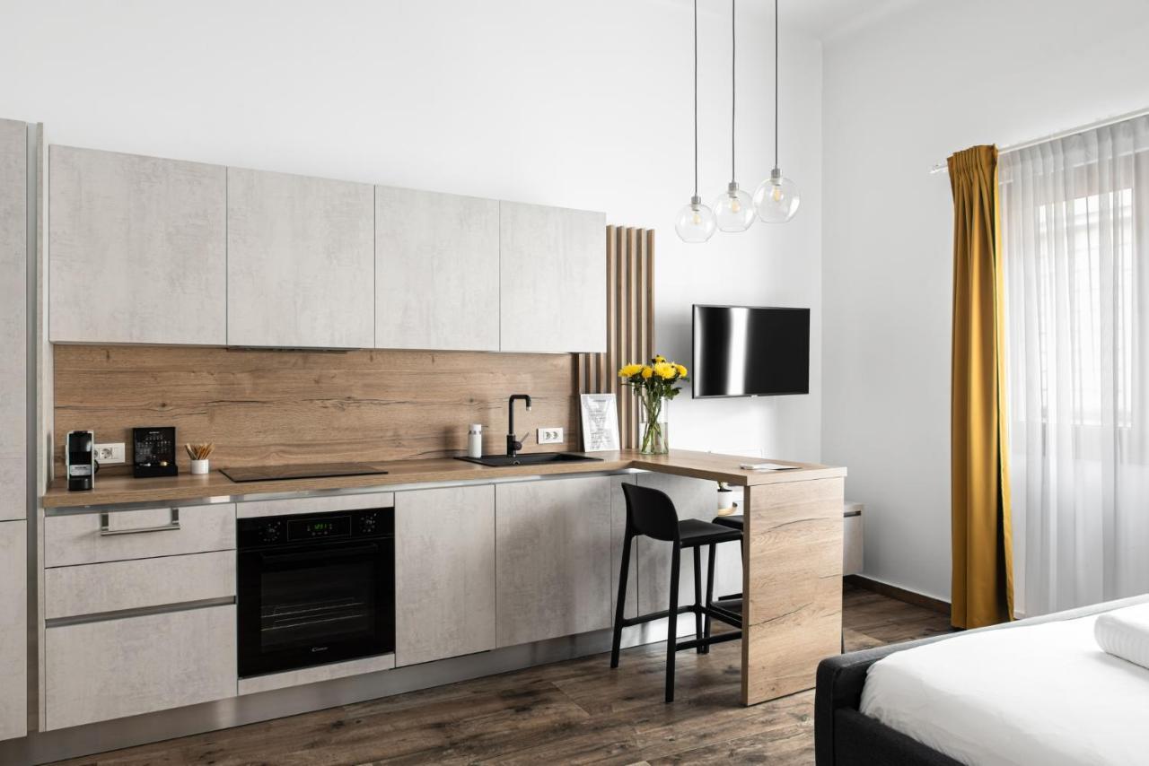 Ultracentral Studio Iuliu Maniu Appartement Cluj-Napoca Buitenkant foto